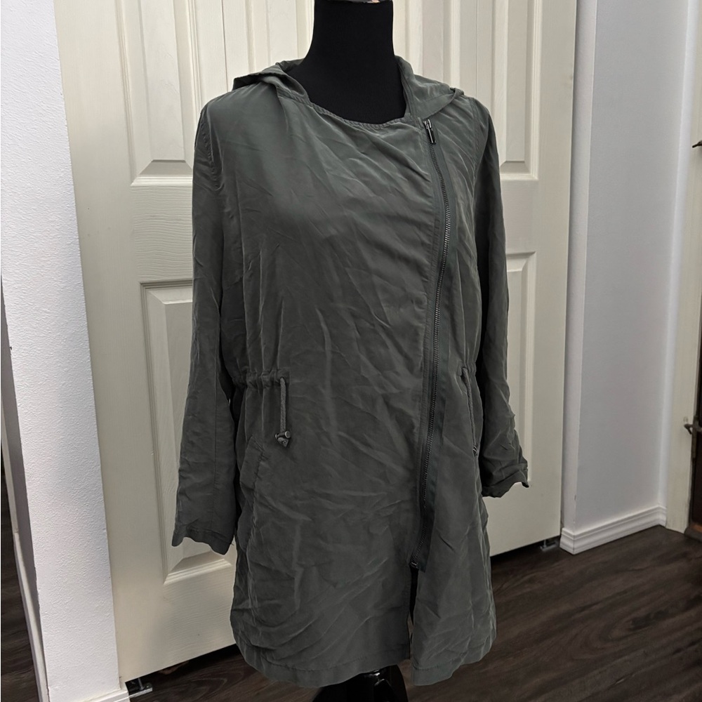 H&M Women's Olive Hooded Jacket